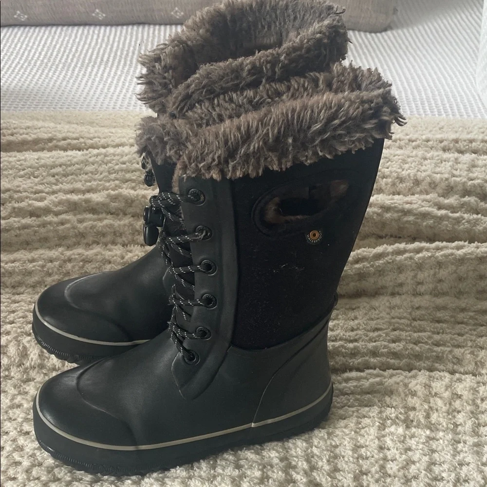 Bogs Waterproof Arcata II Winter Boots - Picture 1 of 4